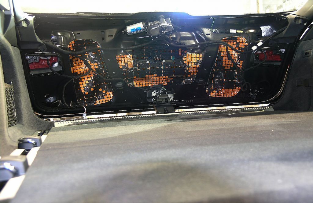 Виброизоляция крышки багажника Comfort Mat Dark D2