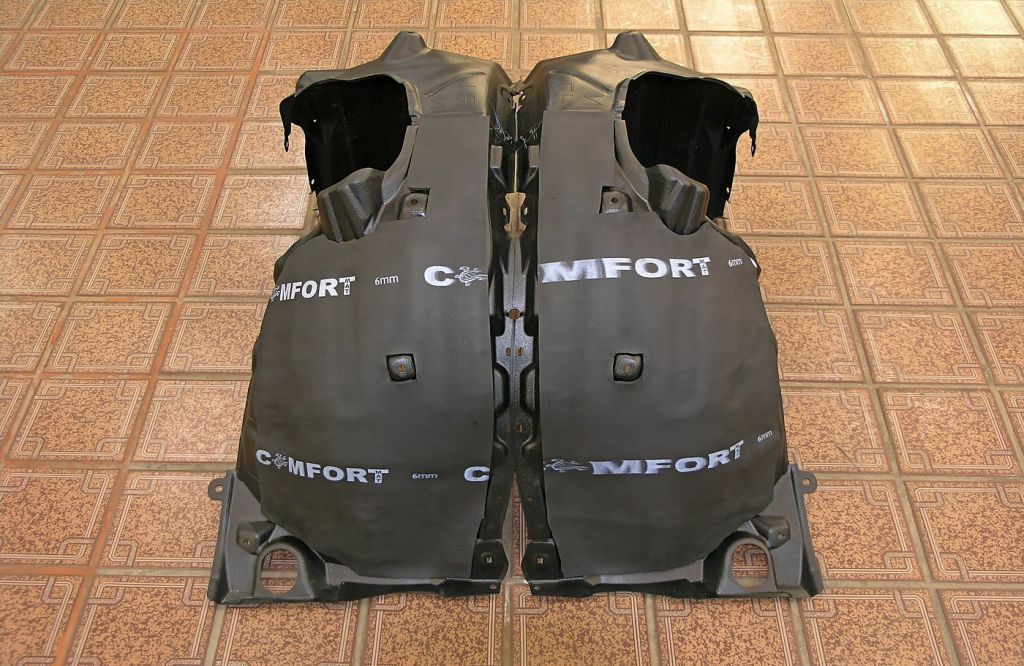 Шумоизоляция передних защитных подкрылков Comfort Mat VISION