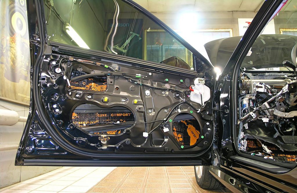 Виброизоляция филенки двери TOYOTA CAMRY V70
