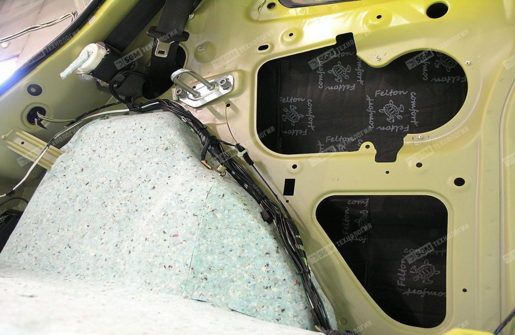 Шумоизоляция заднего крыла Comfort Mat FELTON