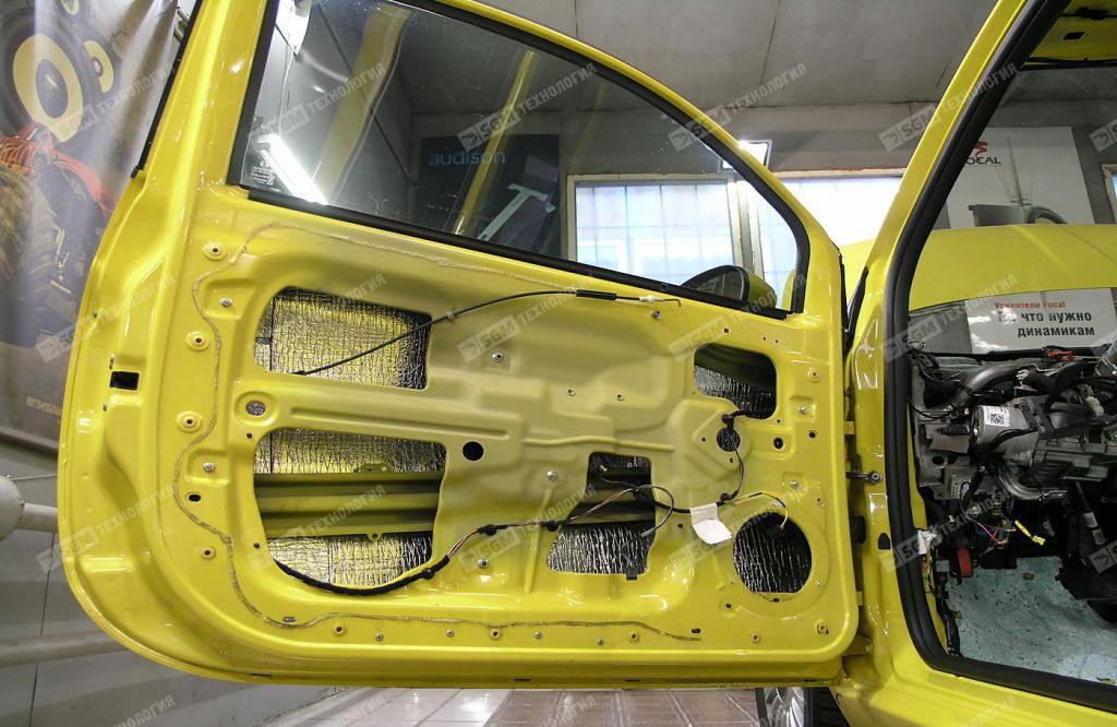 Звукоизоляция двери Comfort Mat Start Fi4