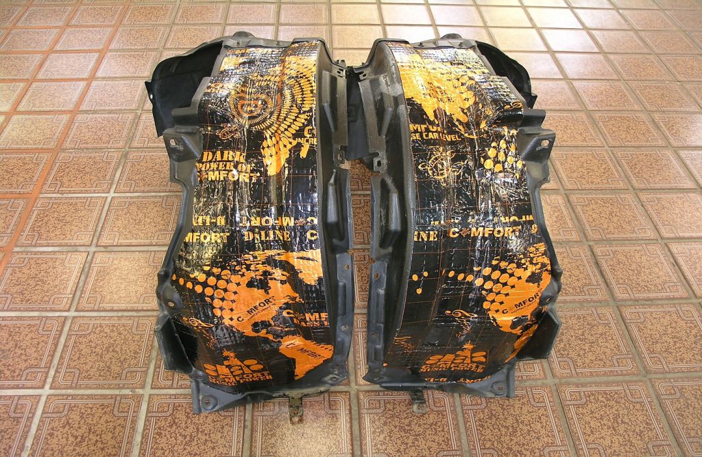 Виброизоляция передних защитных подкрыльников Comfort Mat D-line D2