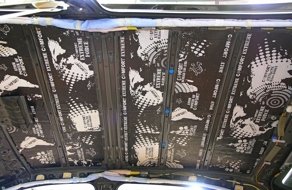 Виброизоляция крыши салона Comfort Mat ATOM