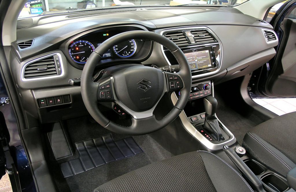 SUZUKI SX4 - ТЕХНОЛОГИЯ КОМФОРТА