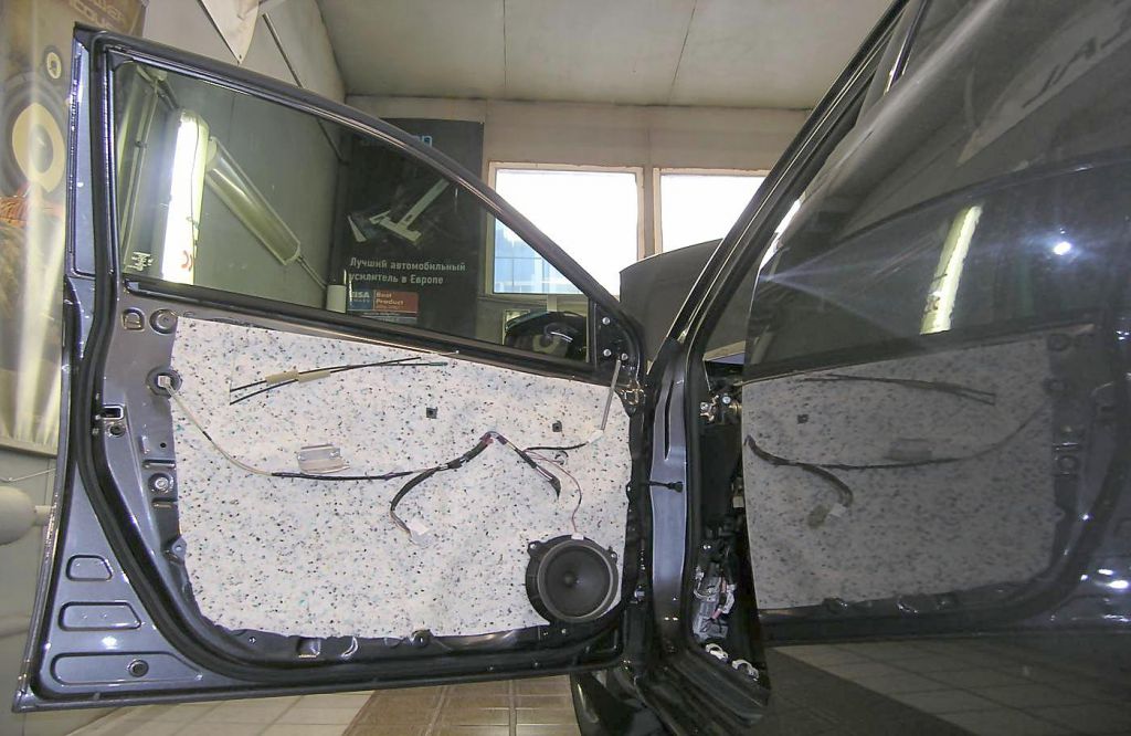 Шумоизоляция двери Comfort Lock4