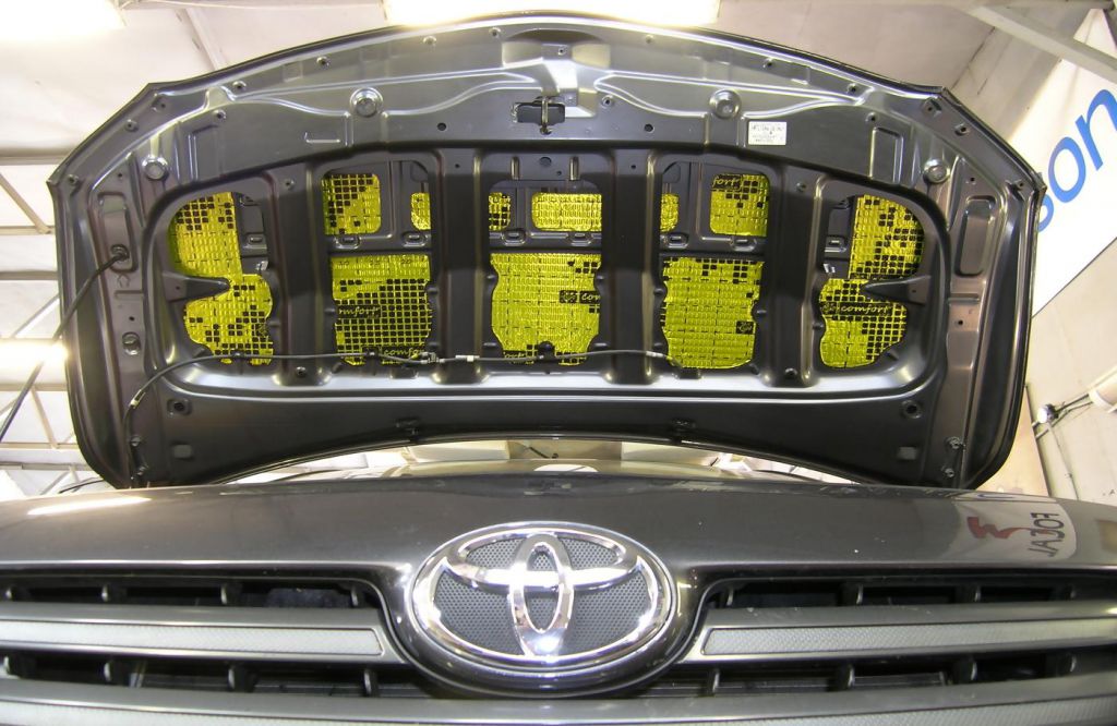 Виброизоляция капота Comfort Gold G2