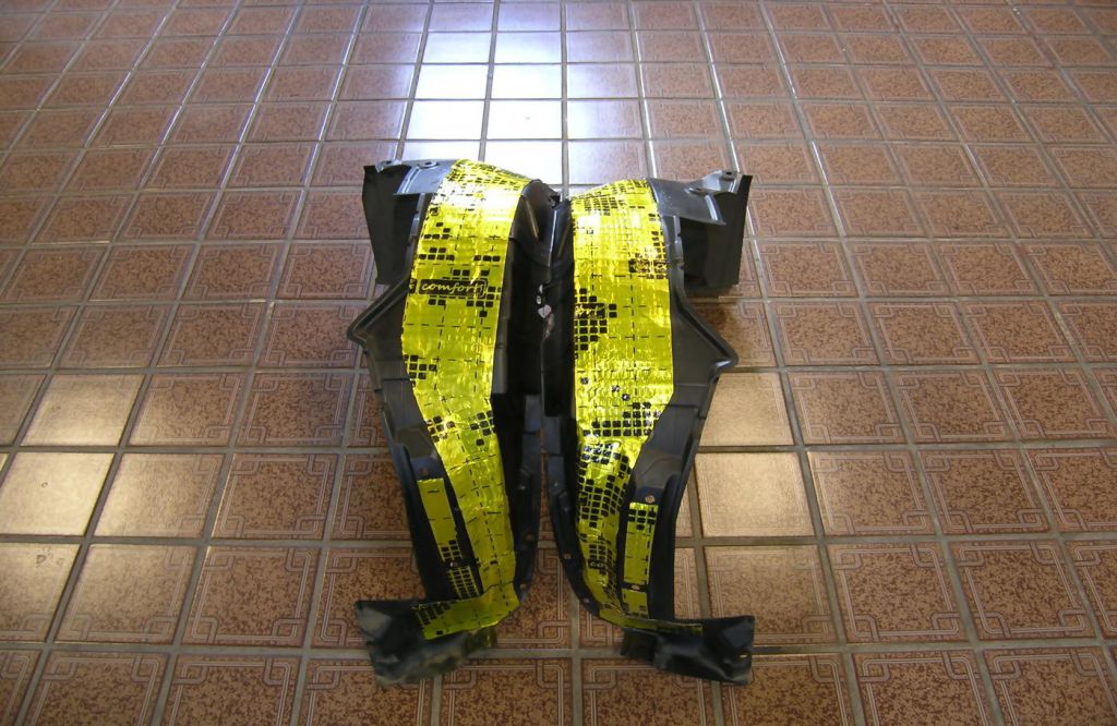 Виброизоляция передних защитных подкрыльников Comfort Gold G1