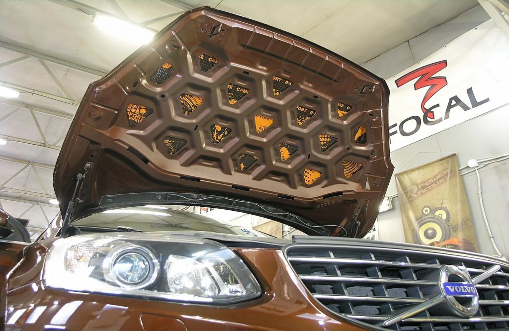 Виброизоляция капота Comfort Mat D-line D2