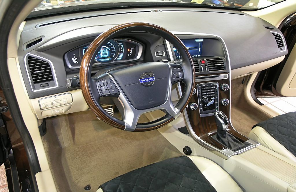 Volvo XC60 - ТЕХНОЛОГИЯ КОМФОРТА